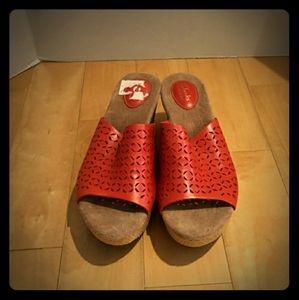 NWOT clarks wedge